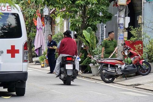 Phát hiện thi thể đôi nam nữ đang phân hủy trong nhà thuê ở TPHCM