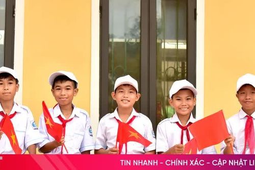 Hà Tĩnh cùng cả nước tổ chức lễ khai giảng và khánh thành các trường học vùng biên