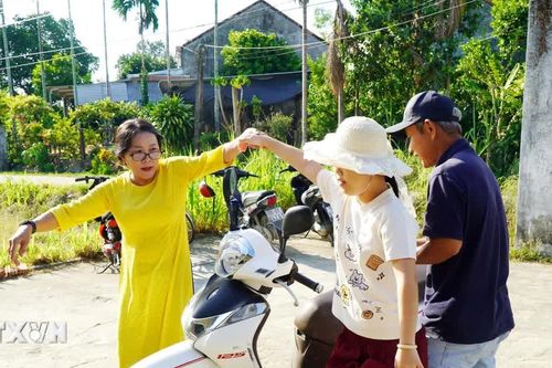 Quảng Ngãi: Lễ khai giảng đặc biệt ở lớp học tình thương