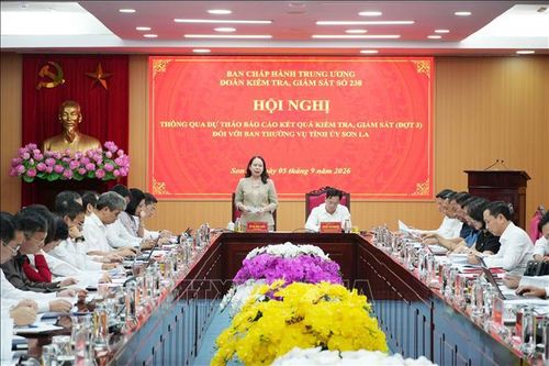 Phó Chủ tịch nước Võ Thị Ánh Xuân làm việc với Ban Thường vụ Tỉnh ủy Sơn La