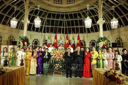Tổng Bí thư, Chủ tịch nước chủ trì tiệc chiêu đãi chào mừng Tổng thống Myanmar