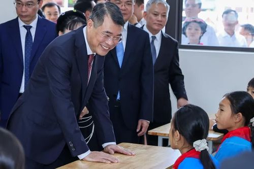 Từ “dạy những gì mình có” đến “dạy những gì người học và đất nước cần”