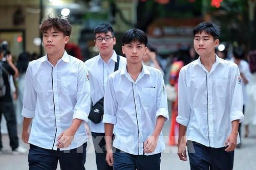 Hà Nội tưng bừng khai giảng năm học mới 2026 - 2027