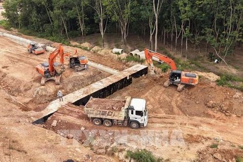 Đẩy nhanh tiến độ cao tốc TP. Hồ Chí Minh - Thủ Dầu Một - Chơn Thành