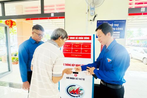 Ðẩy mạnh chuyển đổi số phục vụ nhân dân