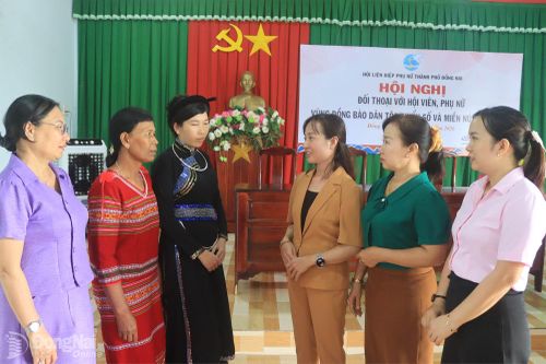 Đối thoại để đồng hành với phụ nữ