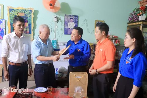 Người trẻ lan tỏa tình yêu Tổ quốc