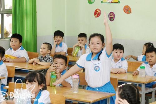 Quan tâm chỗ ngồi phù hợp cho học sinh