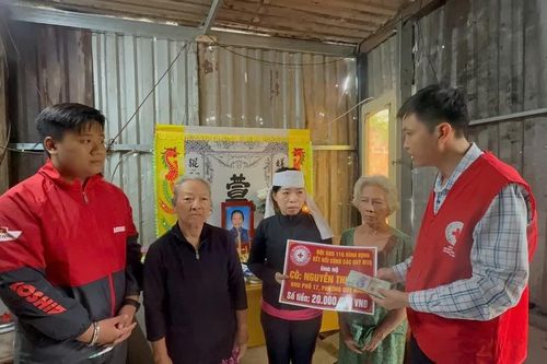 Hội Chữ thập đỏ tỉnh Gia Lai trao 20 triệu đồng cho gia đình nạn nhân tử vong do tai nạn