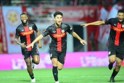 Ninh Bình ngược dòng đánh bại Hải Phòng 4- 1
