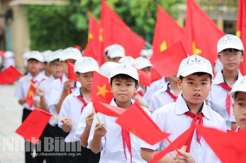 Rộn ràng ngày khai trường, sẵn sàng cho năm học mới