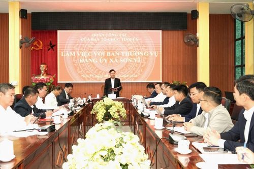 Sơn Vĩ chú trọng xây dựng Đảng, nâng cao chất lượng đội ngũ cán bộ