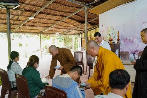 Viện Chuyên Tu (TP.Đồng Nai) thực hiện chuỗi hoạt động thiện nguyện 1,1 tỷ đồng