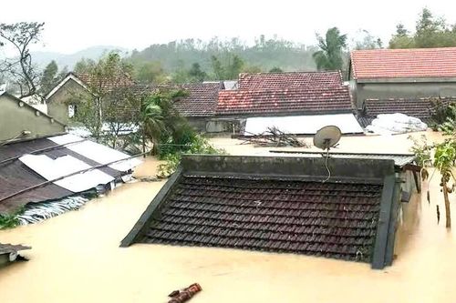 Đắk Lắk rà soát công trình xung yếu, chủ động sơ tán dân khỏi khu vực nguy hiểm