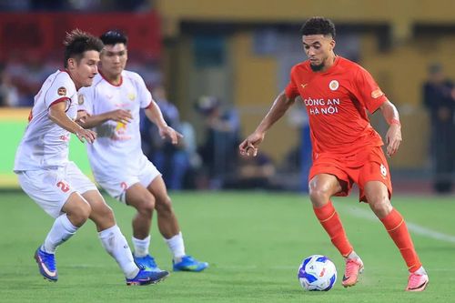 V-League: CLB Công an Hà Nội thắng dễ Hồng Lĩnh Hà Tĩnh