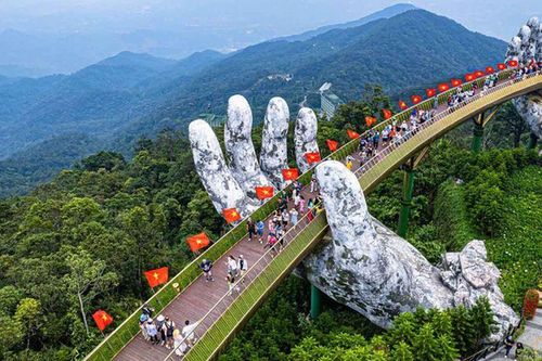 Muốn du khách lưu trú lâu, phải chuyển tư duy "đưa khách đến" sang tạo dựng chuỗi trải nghiệm chuyên sâu