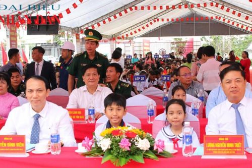 Đắk Lắk: Hơn 500.000 học sinh khai giảng năm học mới