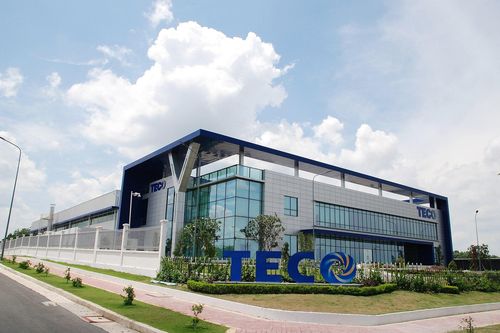 Sản xuất công nghiệp tăng tốc: Hai chỉ báo cùng xác nhận đà phục hồi