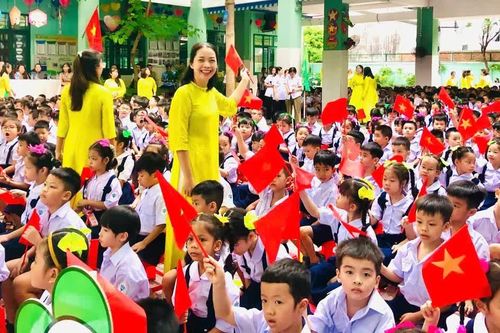 Hơn 2,6 triệu học sinh TP Hồ Chí Minh bước vào năm học mới
