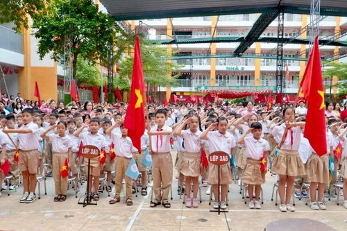 Từ tiếng trống khai trường đến hành trình gieo tri thức, nuôi dưỡng khát vọng