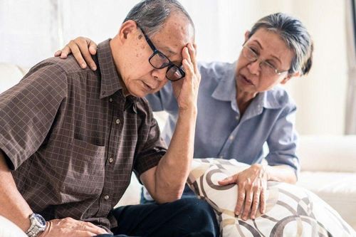 Sau nghỉ hưu tôi mới hiểu: Có tiền vẫn chưa đủ, tuổi già muốn an yên phải có 4 điều này