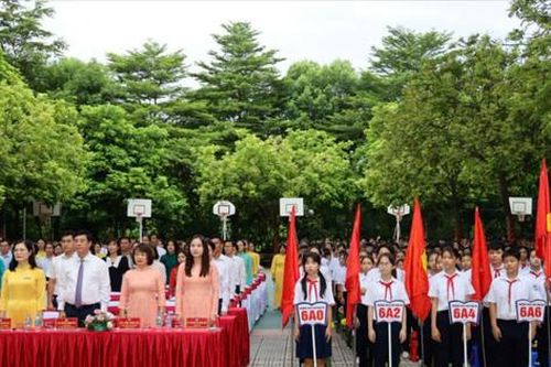 Hơn 11.000 học sinh Yên Sở phấn khởi bước vào năm học mới