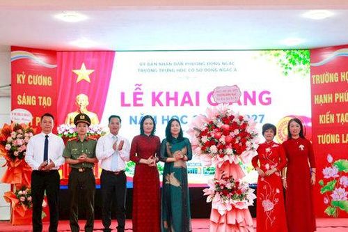 Phường Đông Ngạc: Gần 25.000 học sinh rộn ràng khai giảng năm học mới