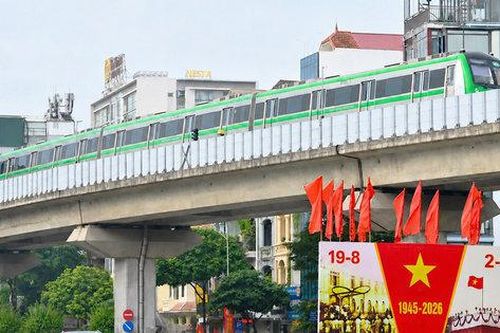 Quốc tế chúc mừng Quốc khánh Việt Nam
