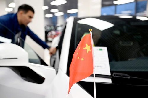 Có ngáng chân xe Trung Quốc được mãi?