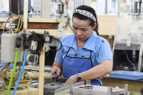 Trăm nghìn doanh nghiệp ngừng hoạt động, thủ tục giải thể thế nào?