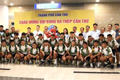 Bóng đá Cần Thơ trở lại sân chơi chuyên nghiệp mùa giải 2026 - 2027