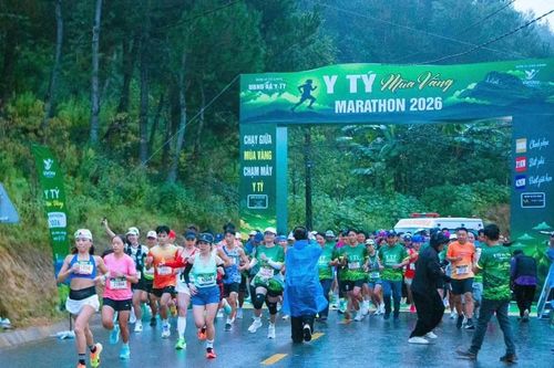 Hơn 100 vận động viên chinh phục mùa vàng Y Tý