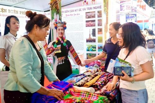 16 tỉnh, thành phố tham gia triển lãm 'Không gian Du lịch, Văn hóa - Hội nhập và lan tỏa'