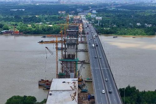 Cầu Long Thành 2 chạy đua với thời gian