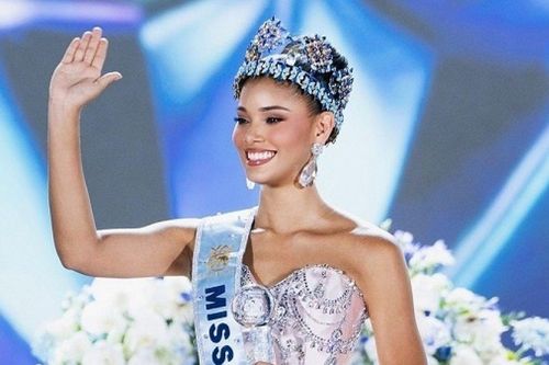 Joheirry Mola Dominguez từ lớp học đến vương miện Hoa hậu Thế giới 2026