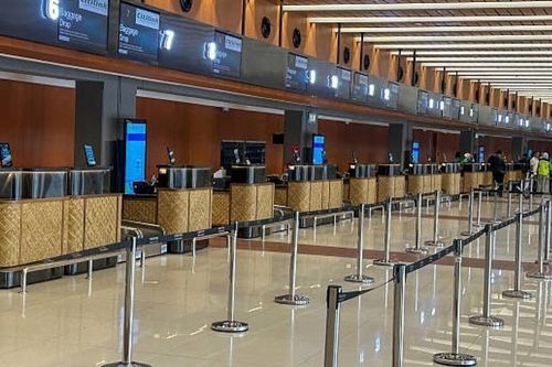 Indonesia đình chỉ hàng trăm chuyến bay vì một lý do