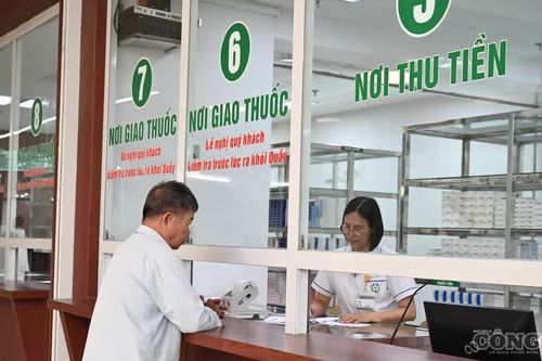 Bảo hiểm y tế đề xuất chi trả sàng lọc 8 nhóm ung thư, tăng mức hưởng cho người già và trẻ em