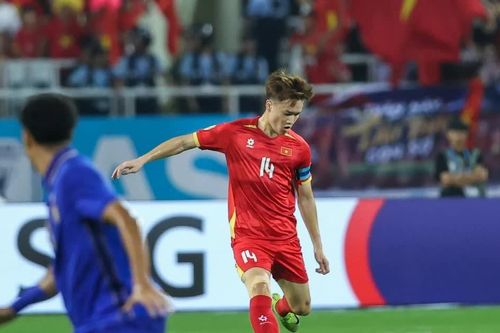 Hoàng Đức chấn thương, tuyển Việt Nam thấp thỏm trước FIFA ASEAN Cup