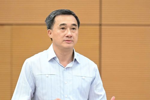 Tạm đình chỉ công tác với Thứ trưởng Bộ Y tế Trần Văn Thuấn