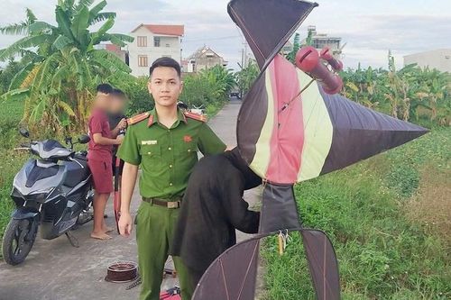 Thu giữ diều sáo bay cao hơn 200m, tiềm ẩn nguy cơ mất an toàn hàng không
