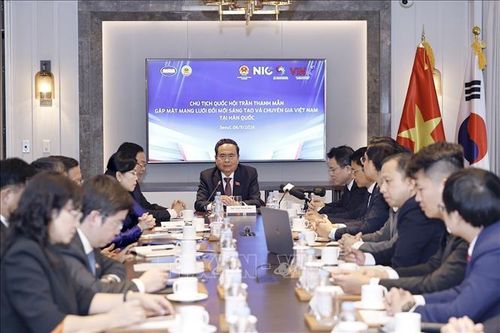 Chủ tịch Quốc hội gặp thành viên Mạng lưới Đổi mới sáng tạo và chuyên gia Việt Nam tại Hàn Quốc