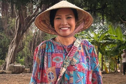 Mừng vì ca sĩ Phương Thanh dũng cảm đi tìm hạnh phúc sau 10 năm