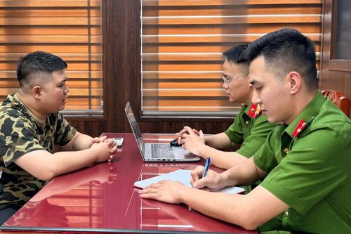Vụ xe cứu thương thu 9,5 triệu đồng: Thuốc 4 nghìn đồng tính 600 nghìn đồng