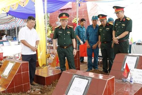 Bắc Ninh: Lấy mẫu ADN 109 hài cốt liệt sĩ chưa xác định được thông tin tại xã Bố Hạ