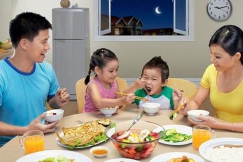 Tiếng muỗng khua trong ký ức