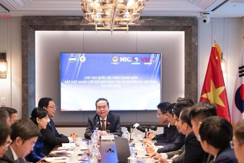 Chủ tịch Quốc hội Trần Thanh Mẫn gặp mặt Mạng lưới Đổi mới sáng tạo và chuyên gia Việt Nam tại Hàn Quốc