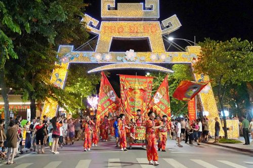 Sơn Tây rộn ràng sắc màu Trung thu