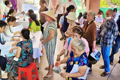 Đã có hơn 4 triệu người dân Thành phố Hồ Chí Minh khám sức khỏe, lập hồ sơ sức khoẻ điện tử