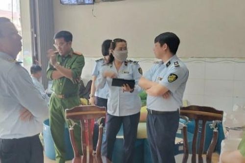 Cà Mau phát hiện cơ sở kinh doanh gạo vi phạm nhãn hàng hóa