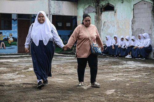 Khi đói nghèo và béo phì cùng đe dọa trẻ em